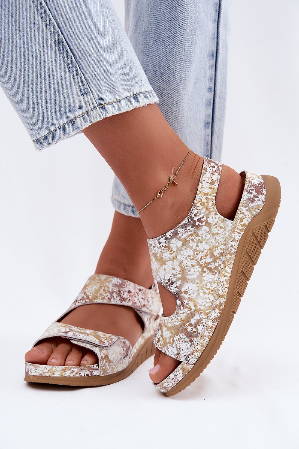 Platform sandals model 229273 Step in style