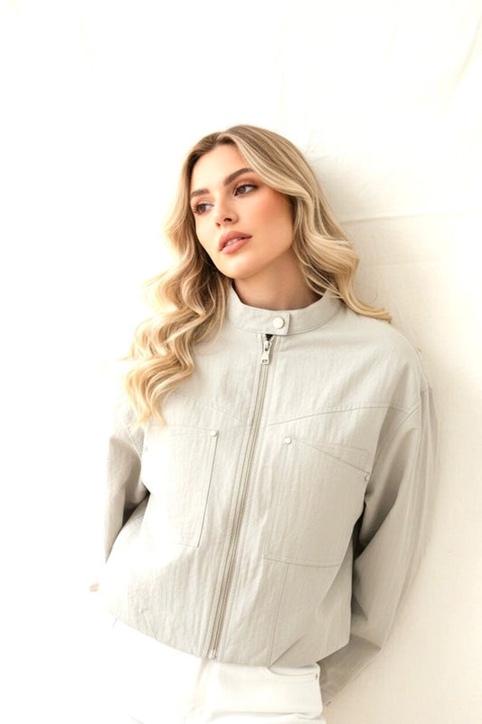 Casaco City Bomber com Design Minimalista