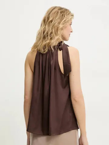Blusa de Cetim com Laço