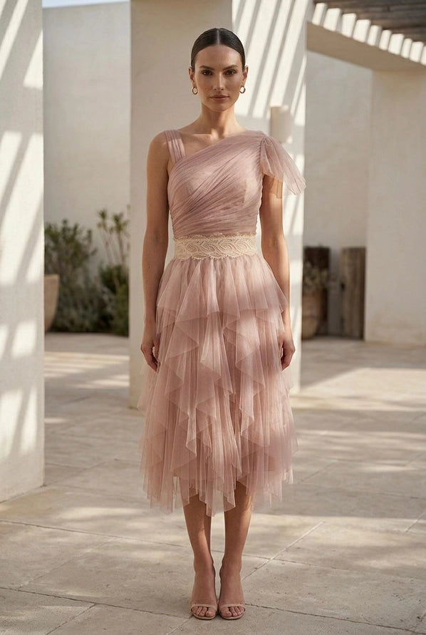 Vestido Pétala de Primavera Assimétrico