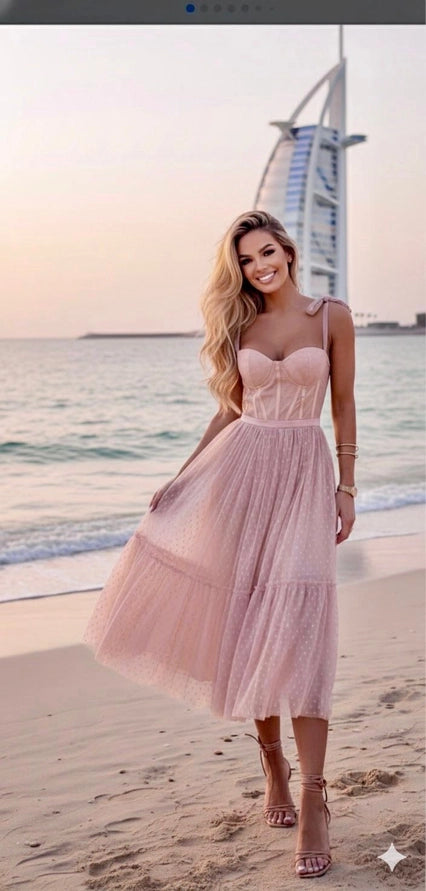 Vestido Midi em Tule