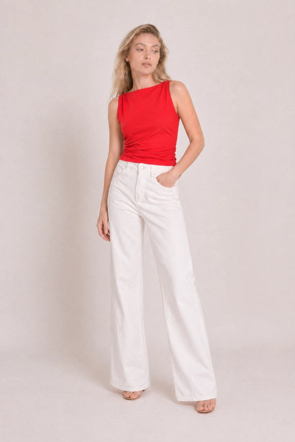 Top Bow Statement Costas Nuas
