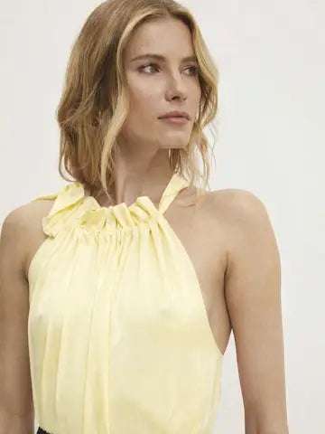 Blusa de Cetim com Laço