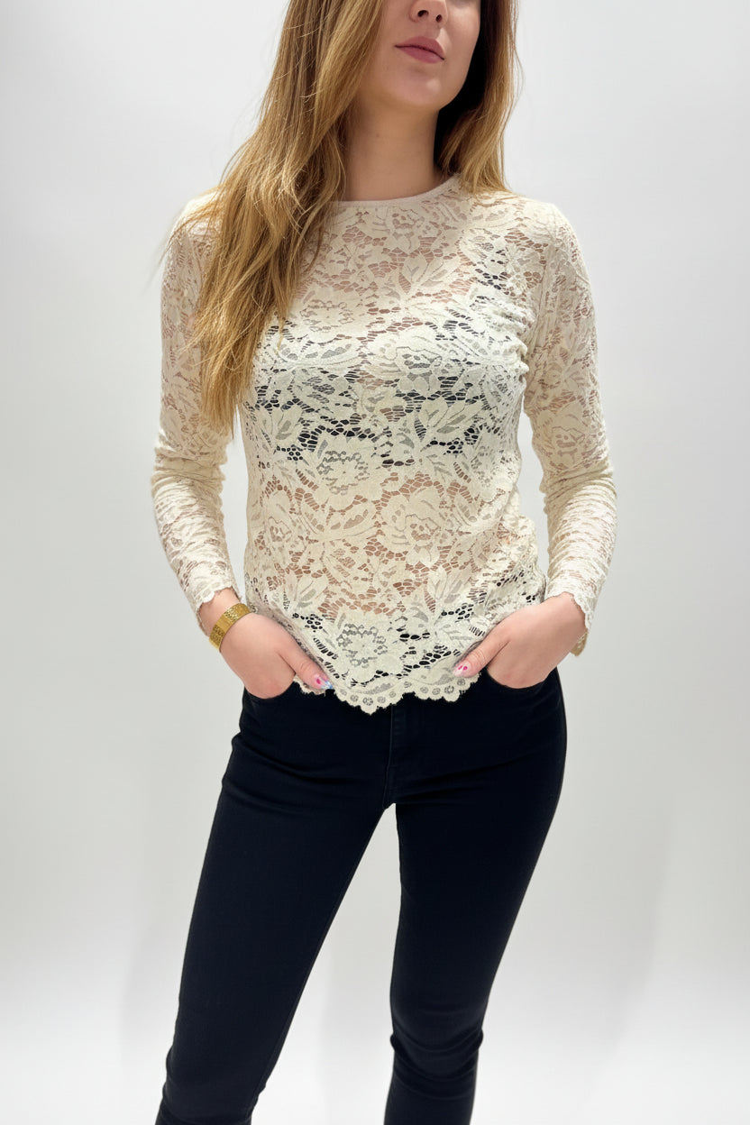 Top de Renda Floral Pure Elegance