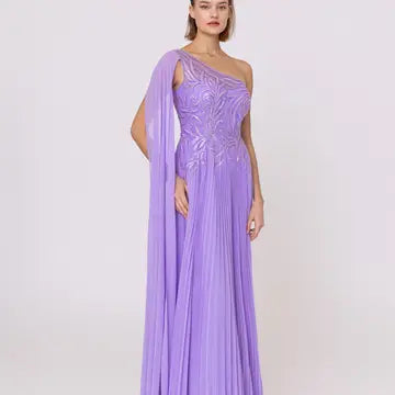 Vestido de Noite Assimétrico com Capa Fluida