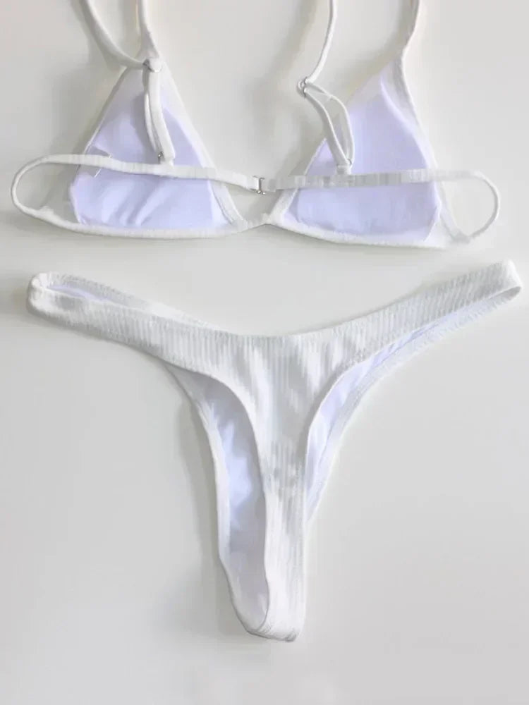 Biquínis tanga  brasileiros