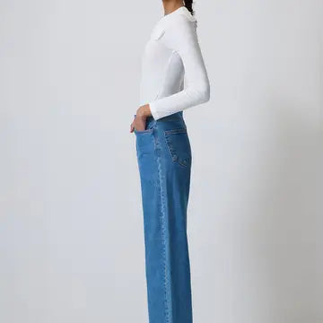 Bodie de Renda com Gola de Renda Richelieu