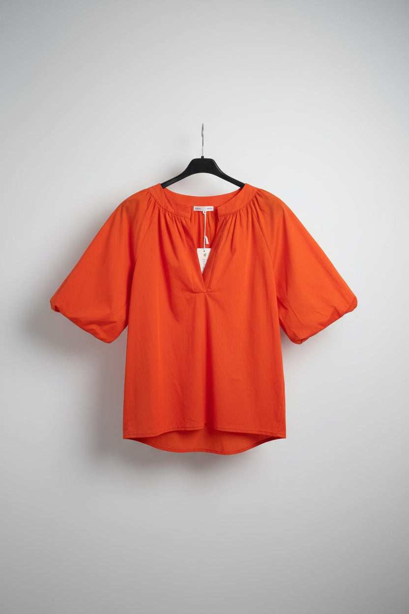 Blusa com folhos