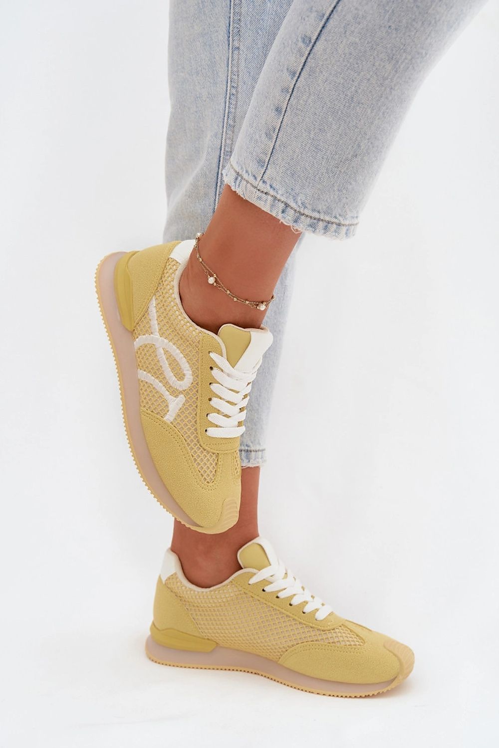  Sport Shoes model 223608 Step in style 