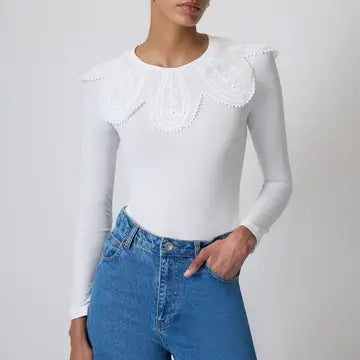 Bodie de Renda com Gola de Renda Richelieu